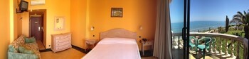 La Playa Blanca Guestroom