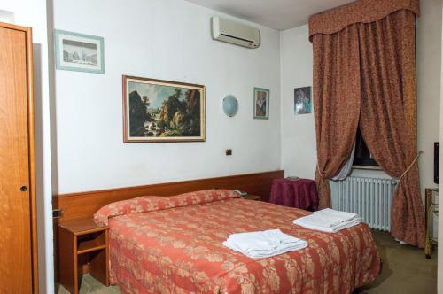 Vip Hotel 