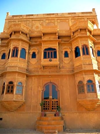 Hotel Pol Haveli 