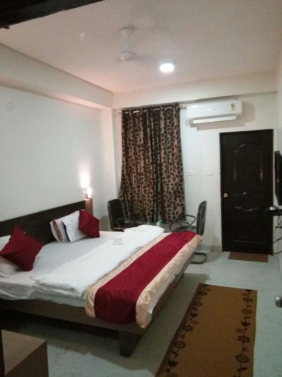 White Pearl Guest House 