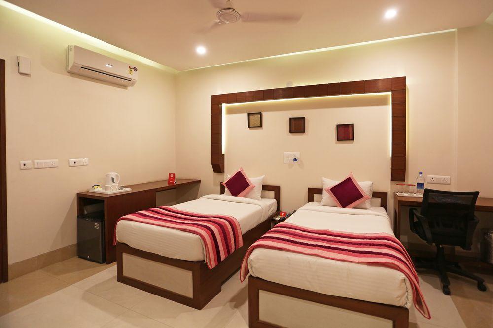 Fabhotel Zineb Sector 122 