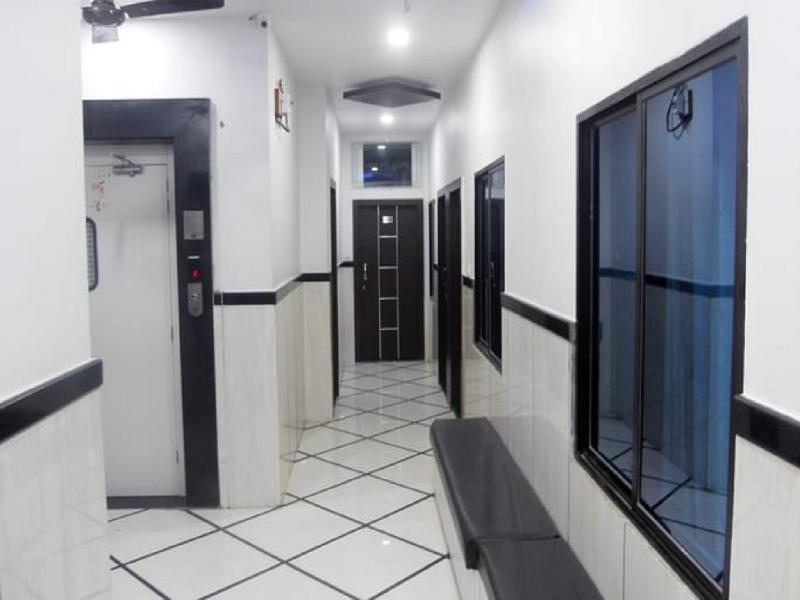 Hotel Shree Dwarkadhish Palace 