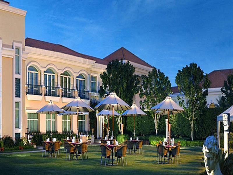 The Palms Town And Country Club General view