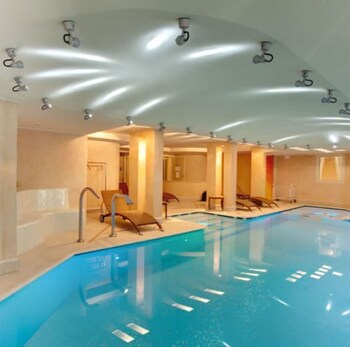Hotel Splendid (هتل اسپلندید) Indoor Pool