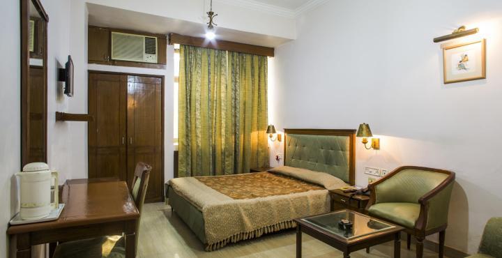 Hotel Saketallahabad 