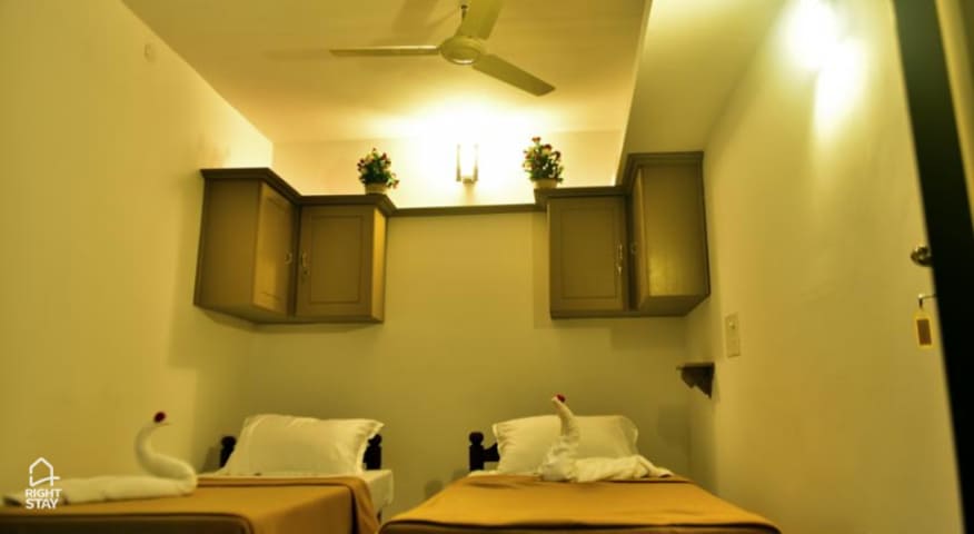 Marari Edens Sea View House 