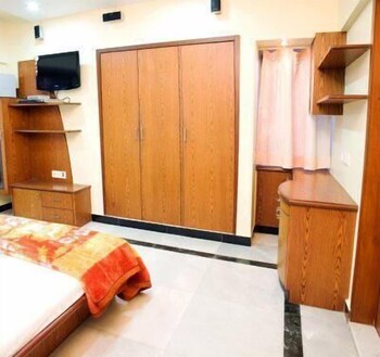 Seven Serviced Apartments Worli Guestroom