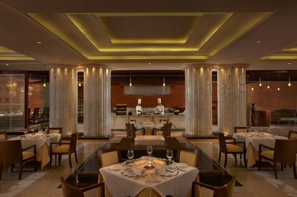 The Leela Ambience Gurgaon Hotel & Residences Diya Restaurant