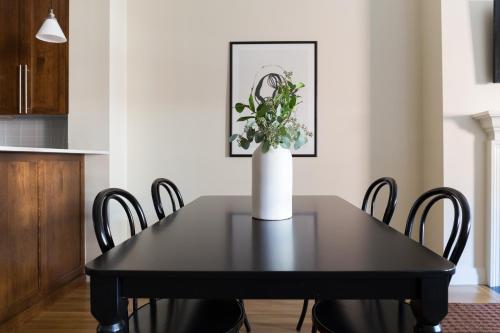 On Newbury Street Apt 31 