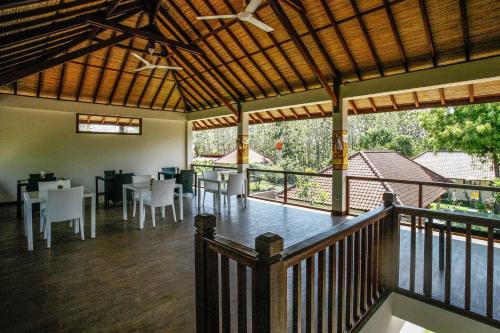 Mimpi Nyata & Dive Center 