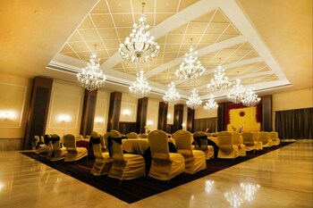 Shanti Clarks Inn Suites Banquet Hall