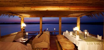 Tongabezi Lodge Outdoor Dining