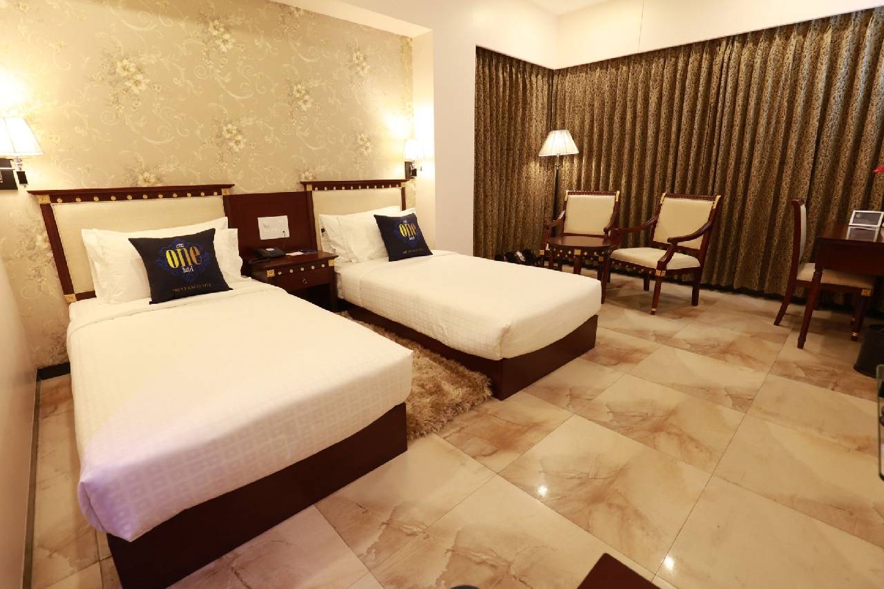 The One Hotel 