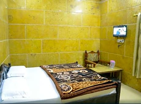 Hotel Qutub Villa 