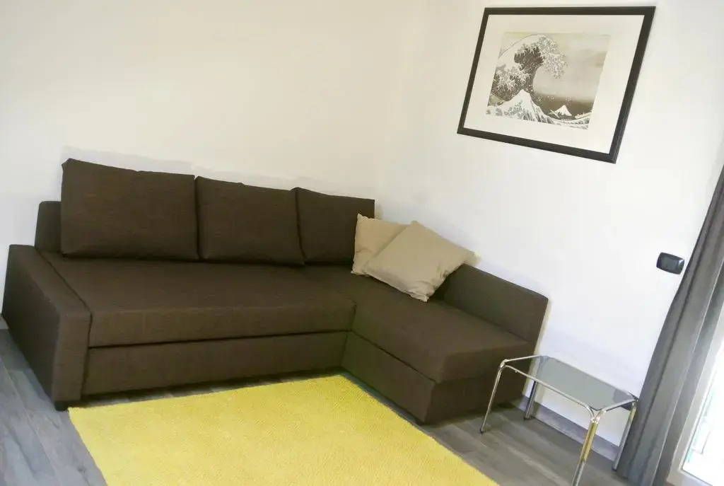 CÁ Giulietta Boutique Studios 