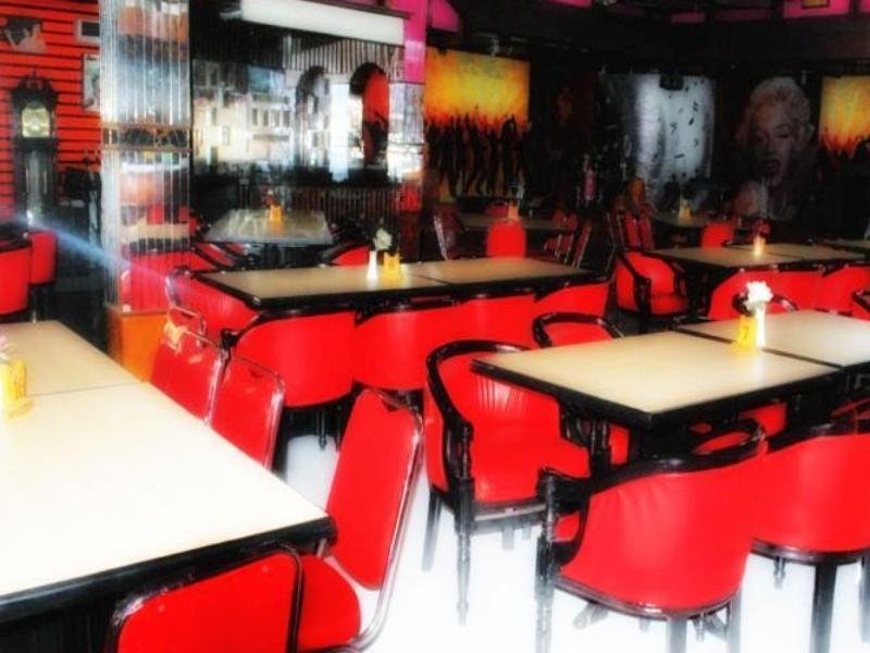 Cipayung Asri Hotel 
