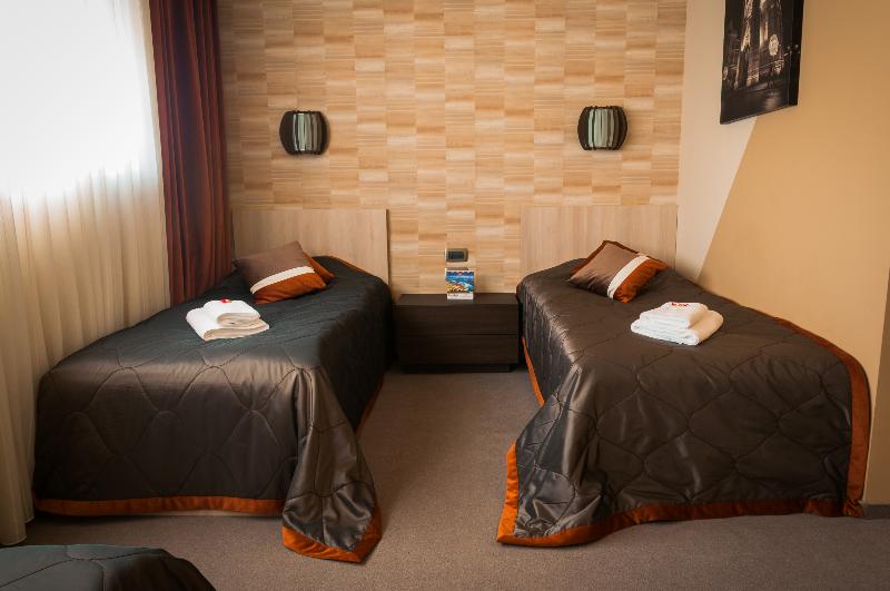 Vigor Hotel Room