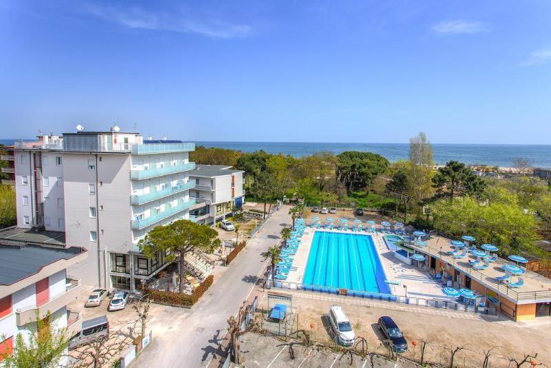 Hotel Beau Soleil General view