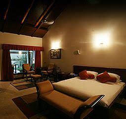 Leonia Holistic Destination 