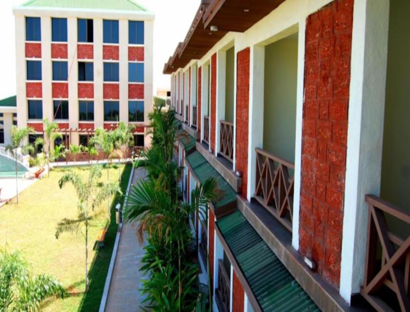 Green Leaf Resort & Spa Ganpatipule 