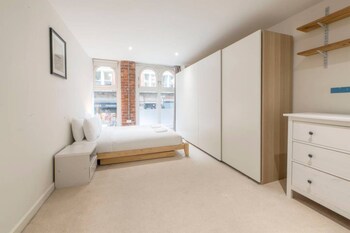 Apartment In Northern Quarter Manchester Guestroom
