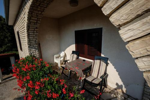 Apartment Razanj 15264a 