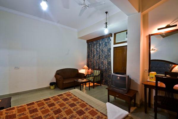 Hotel Saketallahabad 
