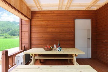 Muju Deogyu Mt. Forest Pension (موجو دئوگیو مت. فورست پانسیون) Property Amenity