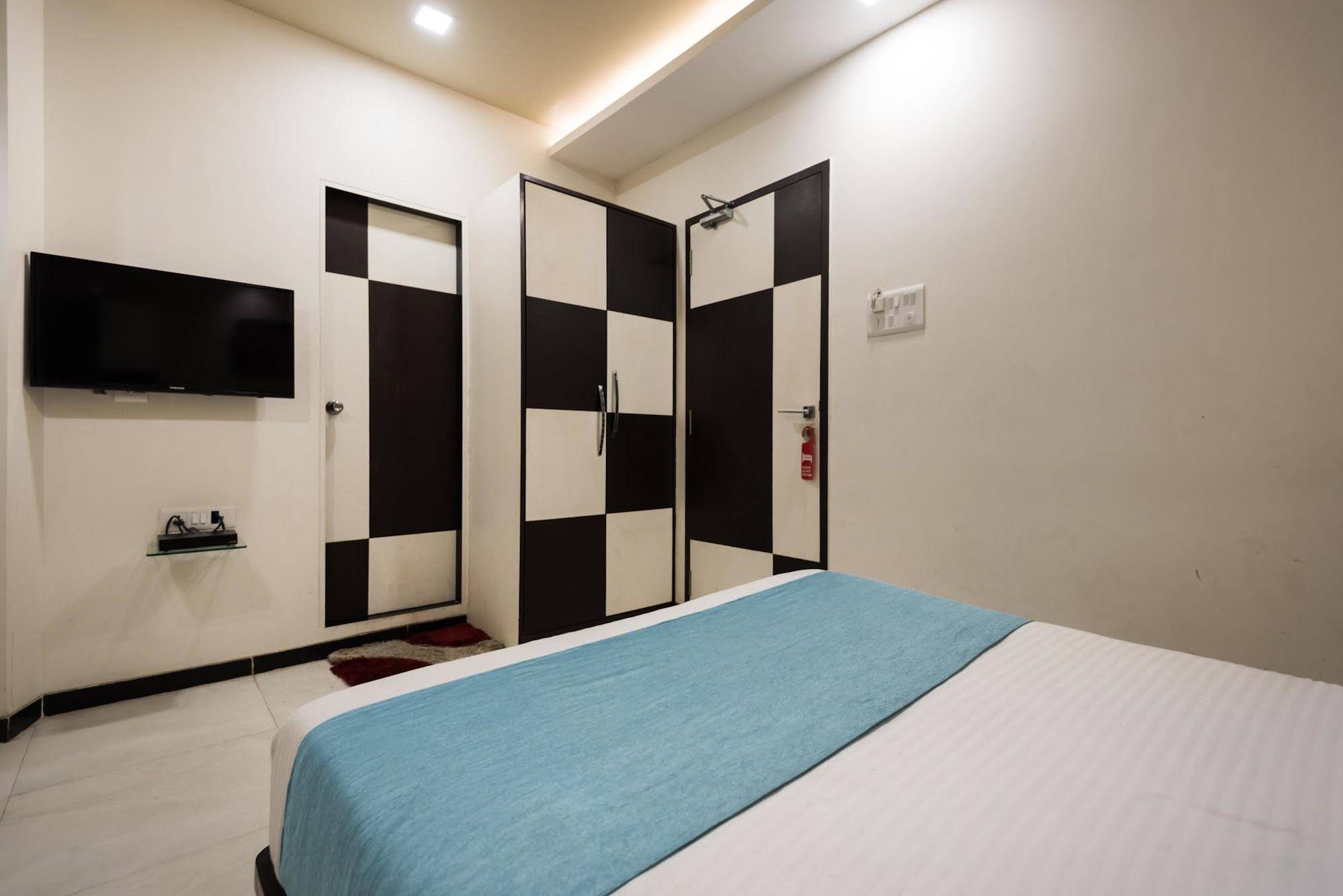 Blue Pearl Residency 