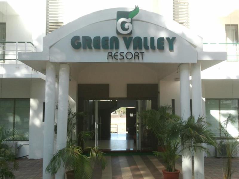 Green Valley Resort 