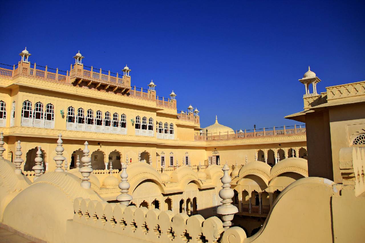 Alsisar Mahal 