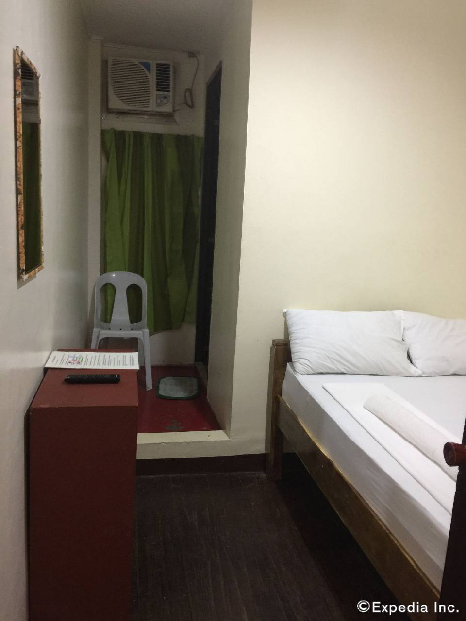 Zuric Pension Coron 