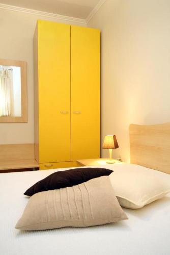 Apartment Novalja 9414b 