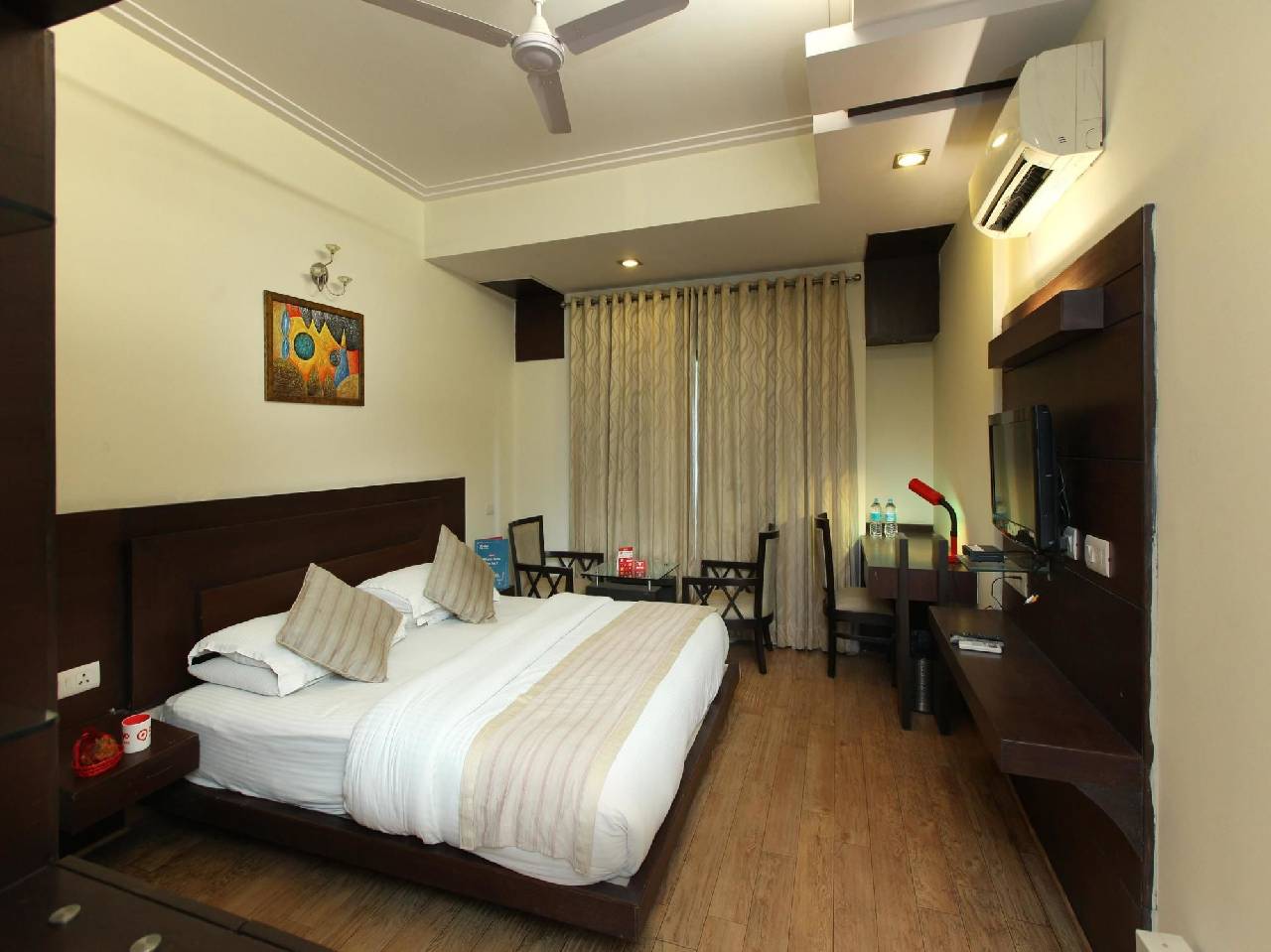 Oyo Rooms Sikanderpur Metro Dlf Phase 2 