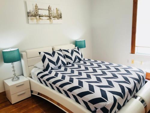 Boston Luxury Suites (بوستون لاکچری سوئیتس) 
