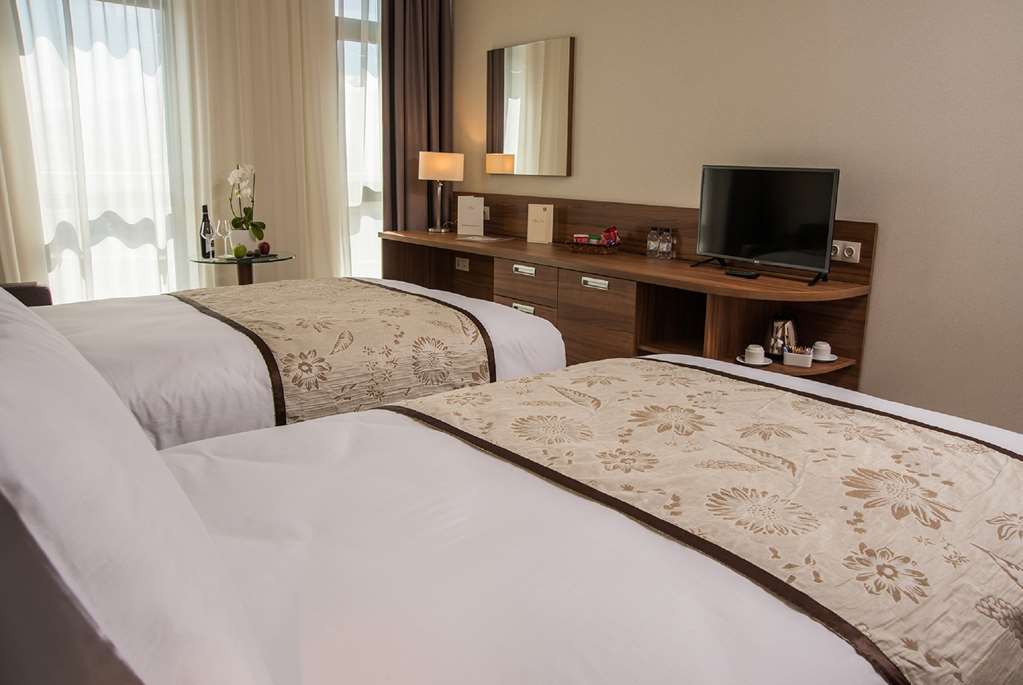 Best Western Premier Sofia Airport Hotel Two Single Beds