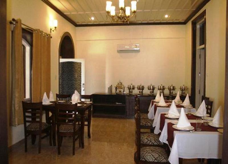 Oyo 11839 Hotel Paradise Mansion 