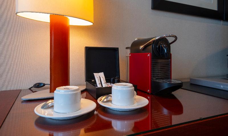 Gran Hotel Attica21 Las Rozas Room