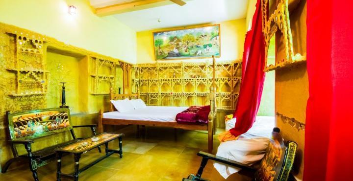 Deepak Rest House 