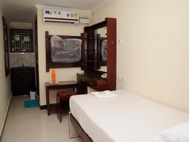 Suganthi Residency 