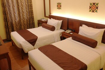 Sunlight Guest Hotel Coron Guestroom