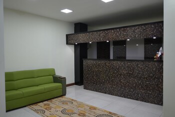 Grand Aga Hotel (گرند آگا هتل) Reception