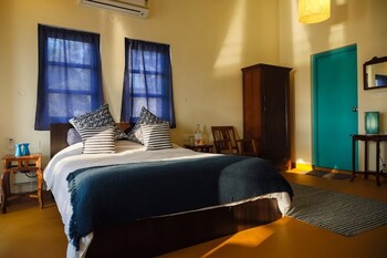 Vaayu Watermans Village Guestroom