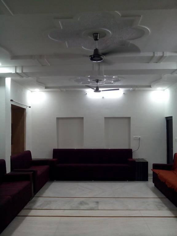 Hotel Suman Palace 