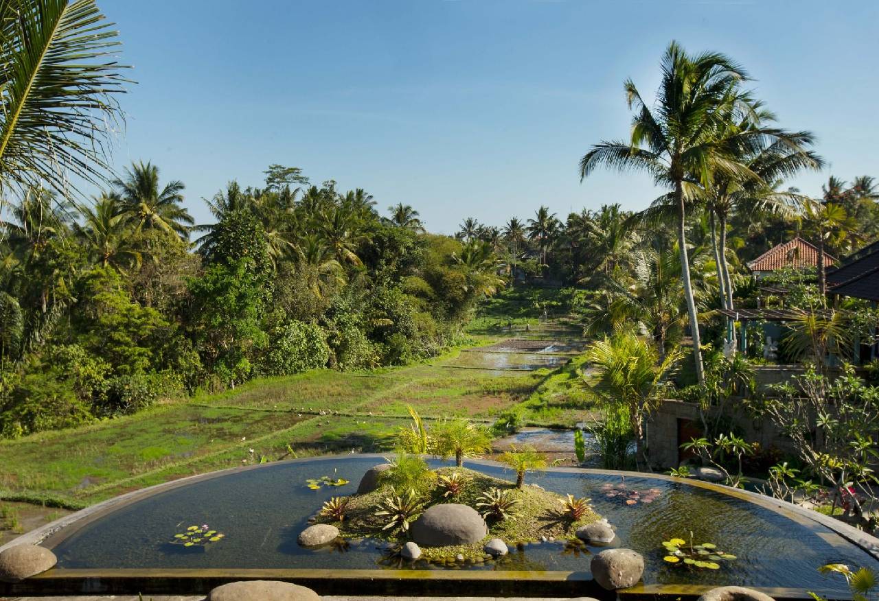 Dwaraka The Royal Villas 