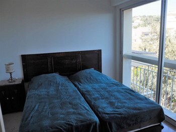 Les Lauriers Roses Guestroom