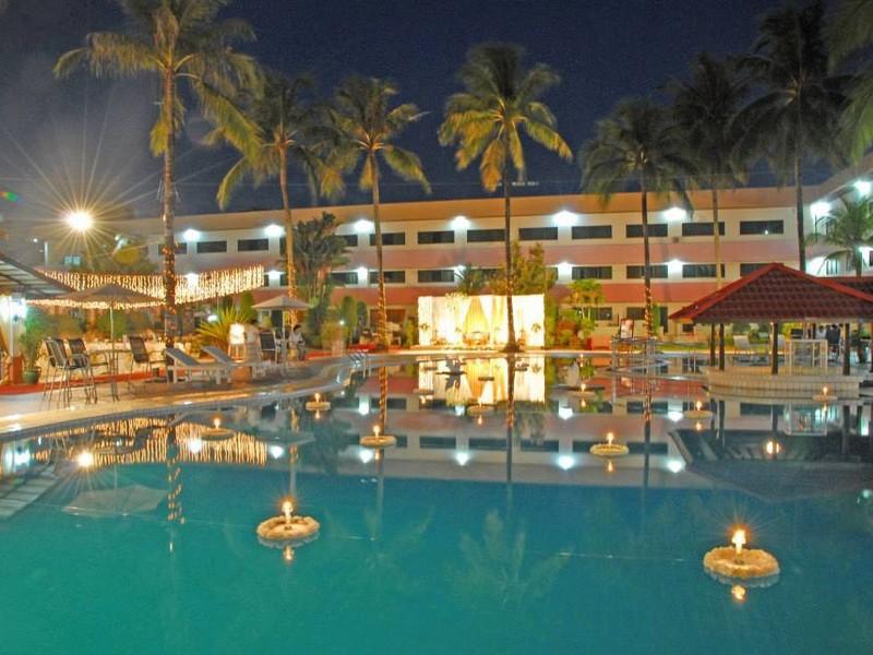 Kapuas Palace Hotel 