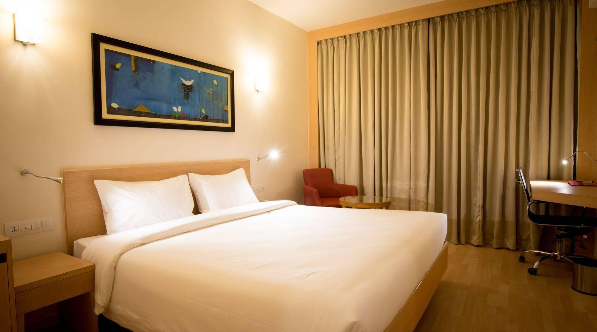 Red Fox Hotel Tiruchirappalli 