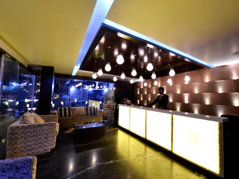 Hotel Mk Vivanta 