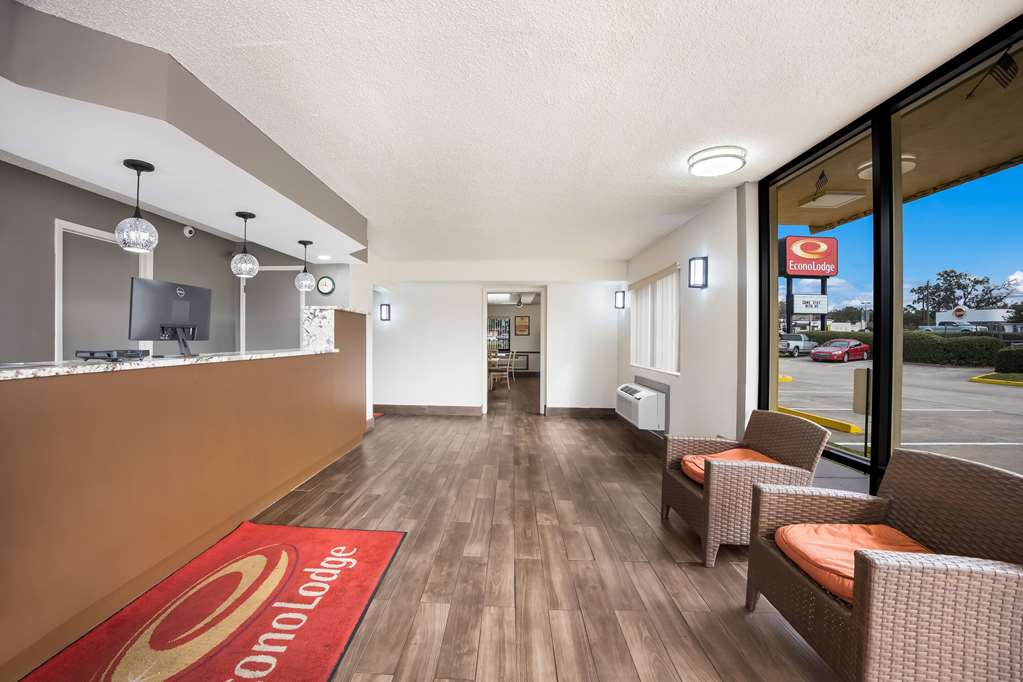 Econo Lodge Live Oak - photo 5